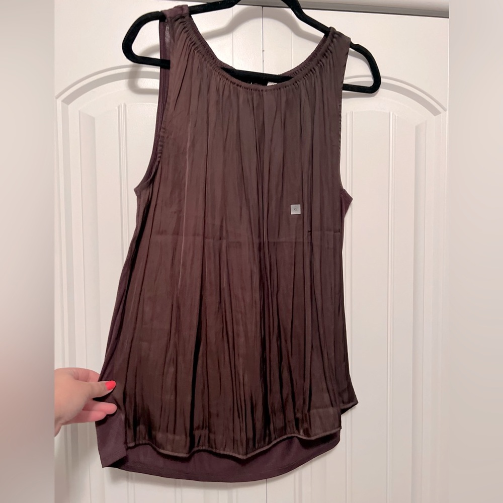 NWT  XL Brown loft mixed media tank top.